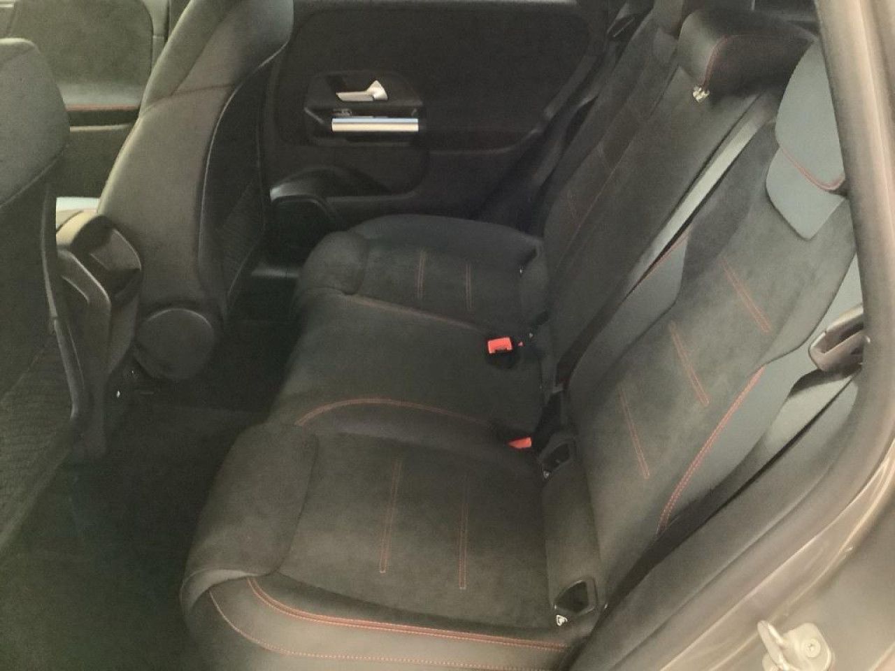 Fahrzeugbild 14 / 19