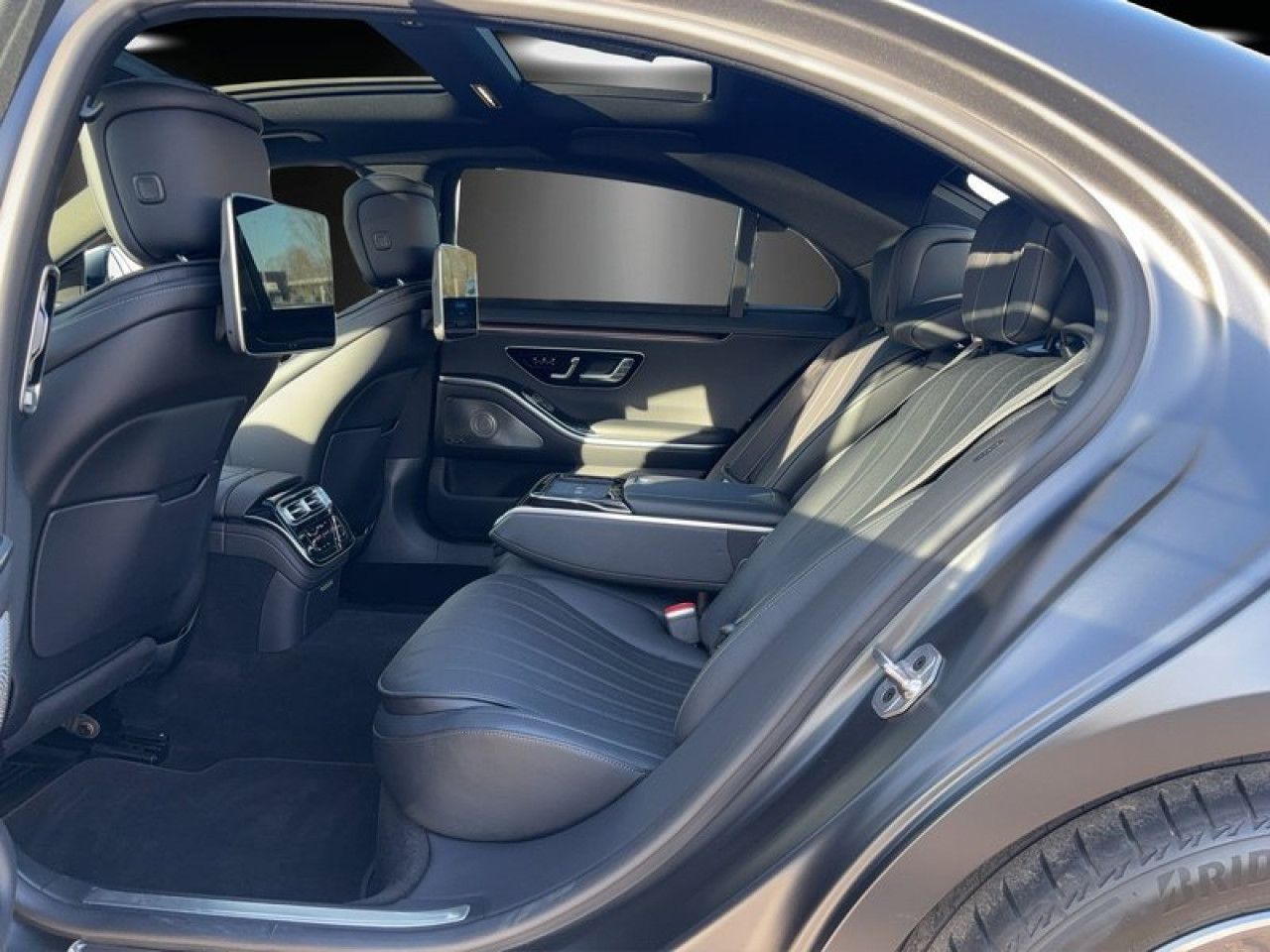 Mercedes-Benz S-Klasse – Bild 12