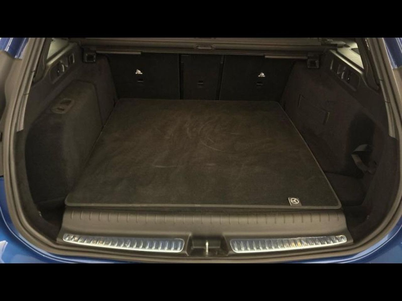 Photo du v&eacute;hicule 14 / 18