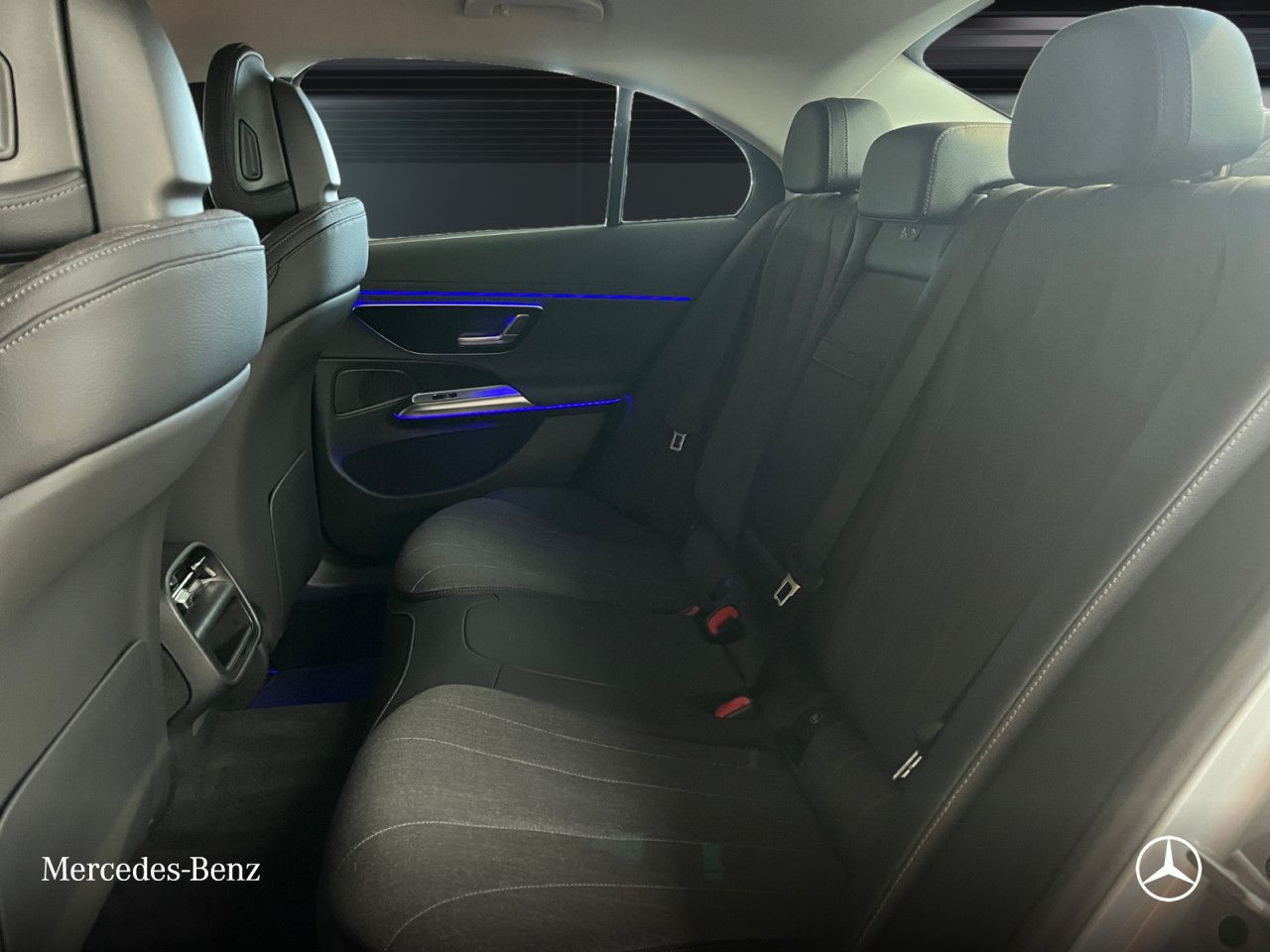 Mercedes-Benz E-Klasse – Bild 15