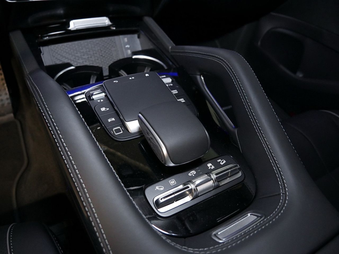 Mercedes-Benz GLS – Bild 9