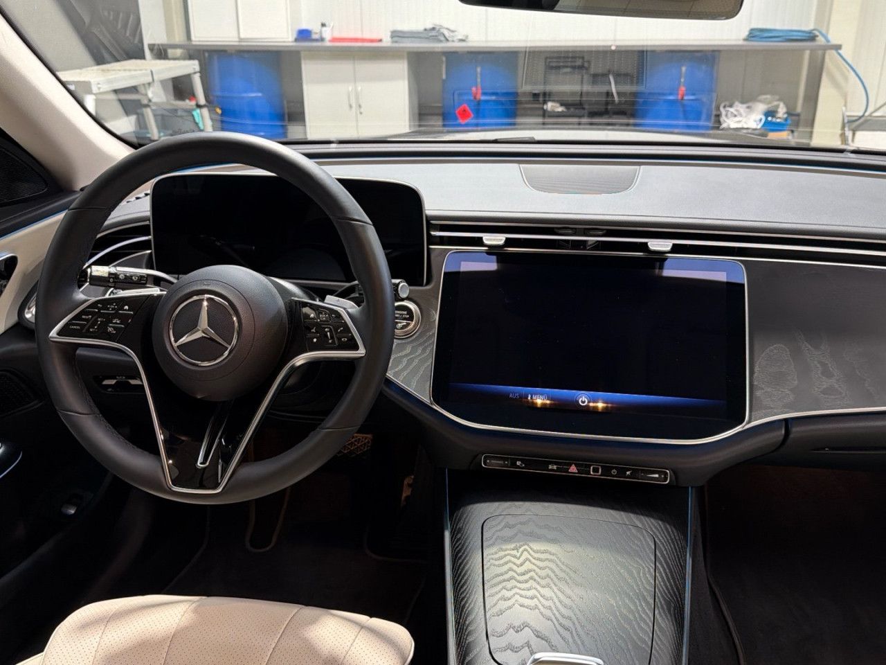 Mercedes-Benz E-Klasse – Bild 14