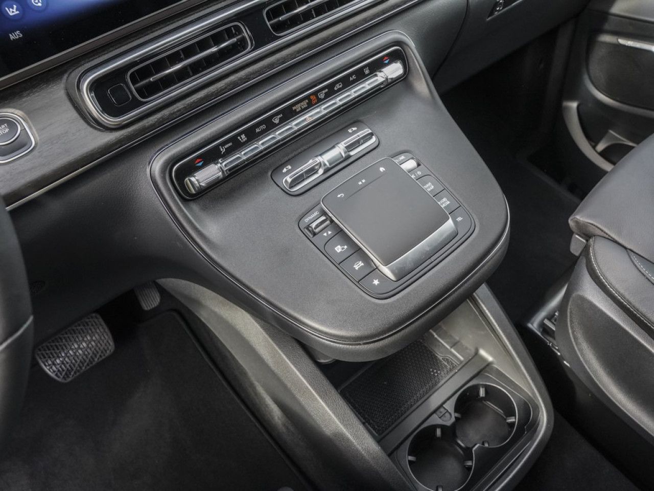 Mercedes-Benz EQV – Bild 10