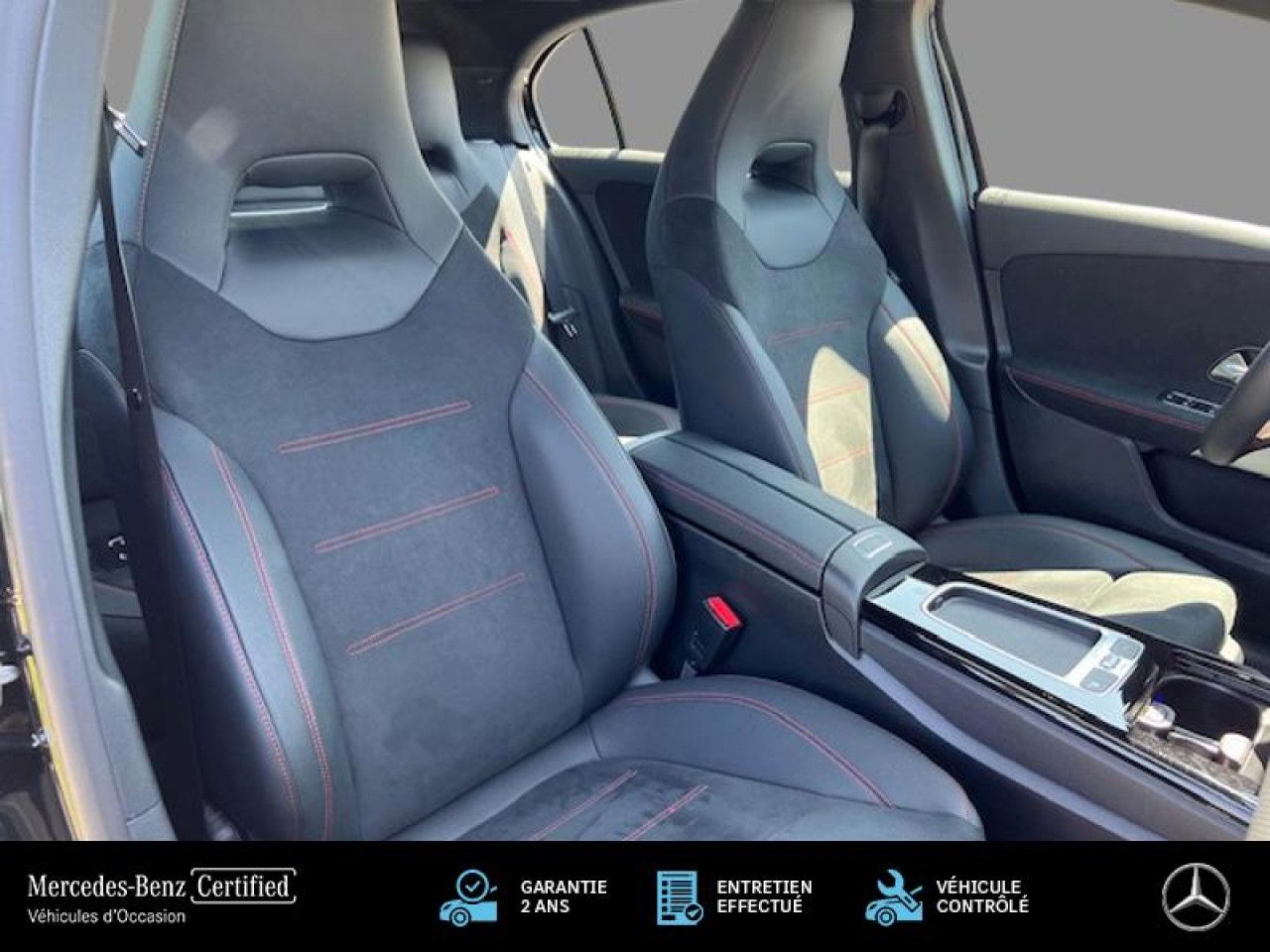 Photo du v&eacute;hicule 17 / 18