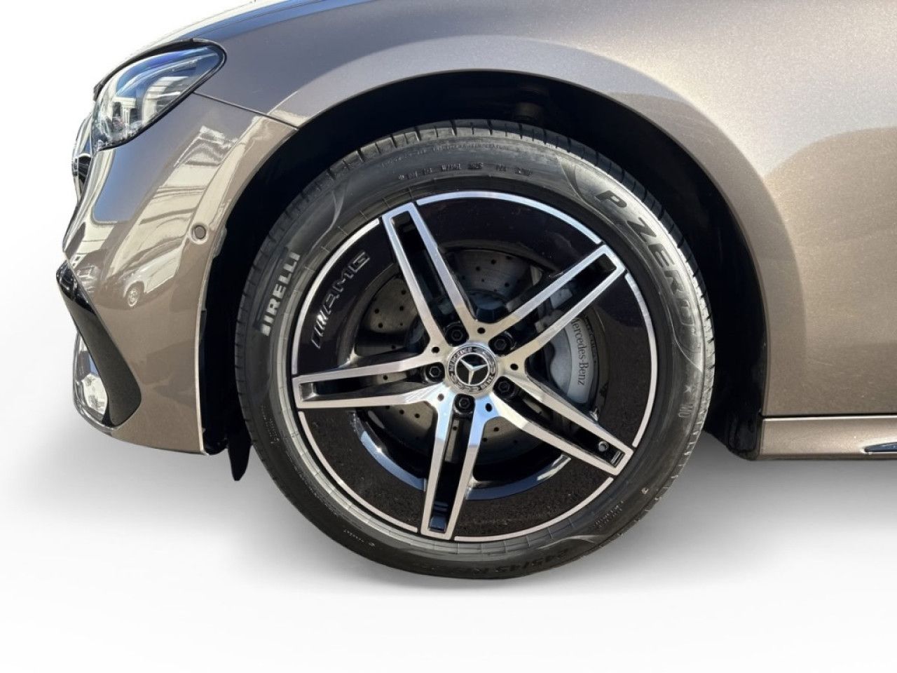Mercedes-Benz E-Klasse – Bild 3