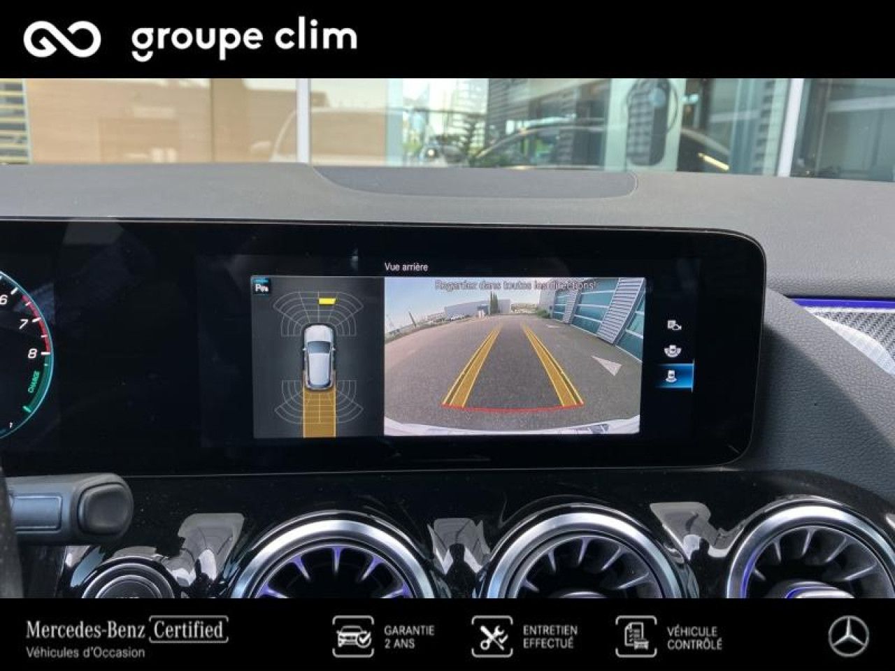 Photo du v&eacute;hicule 15 / 18