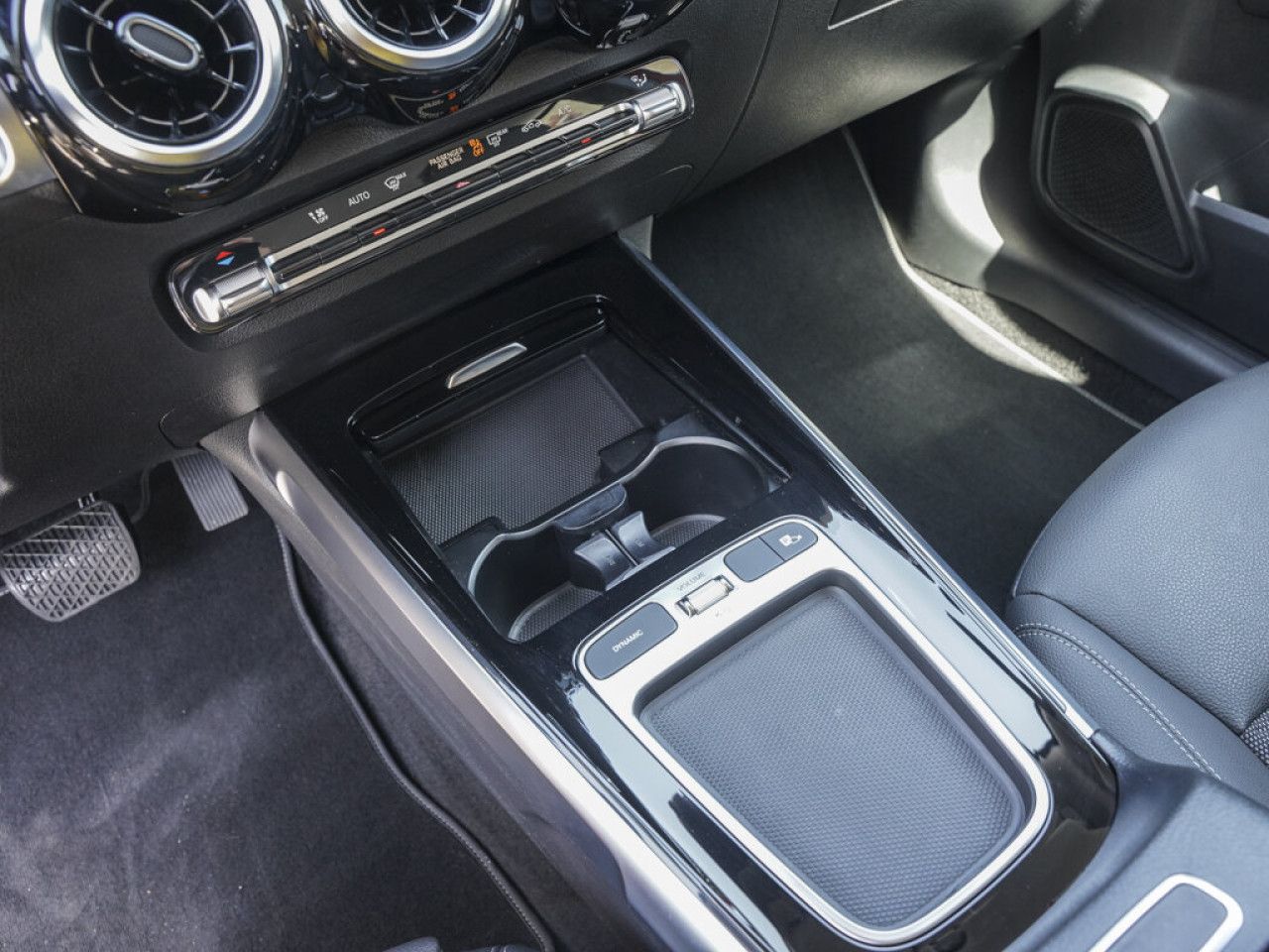 Mercedes-Benz GLB – Bild 12