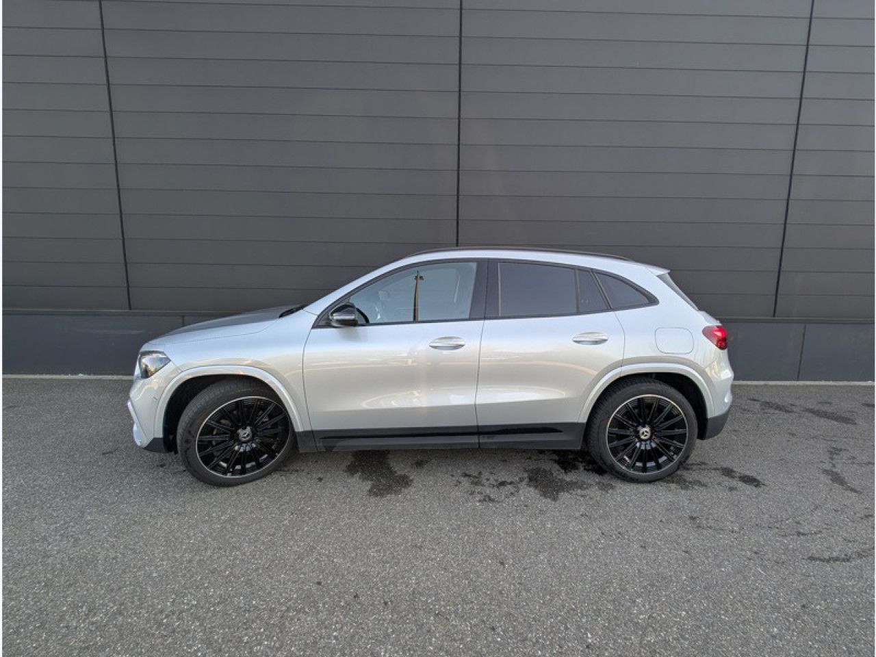Photo du véhicule 6 / 18