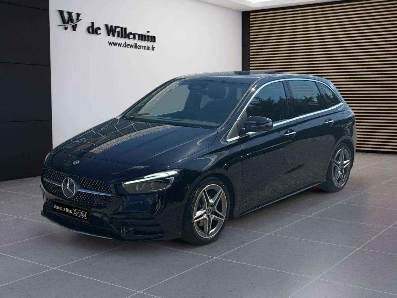 Photo du véhicule 1 / 18