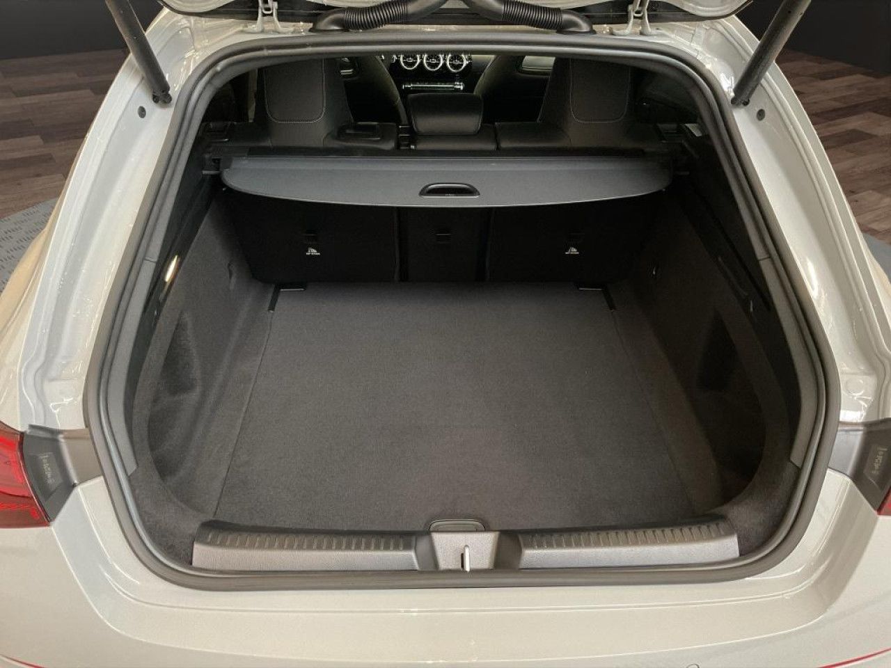 Fahrzeugbild 11 / 15