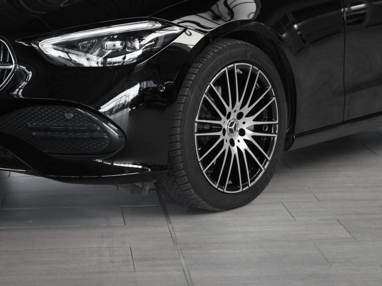 Mercedes-Benz C-Klasse – Bild 10