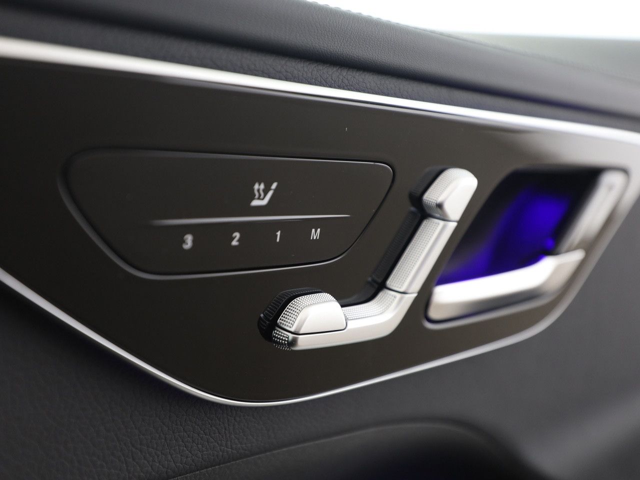 Mercedes-Benz C-Klasse – Bild 17