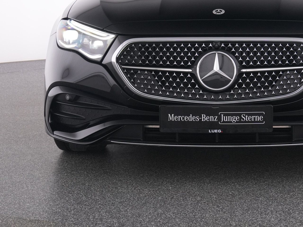 Mercedes-Benz E-Klasse – Bild 16
