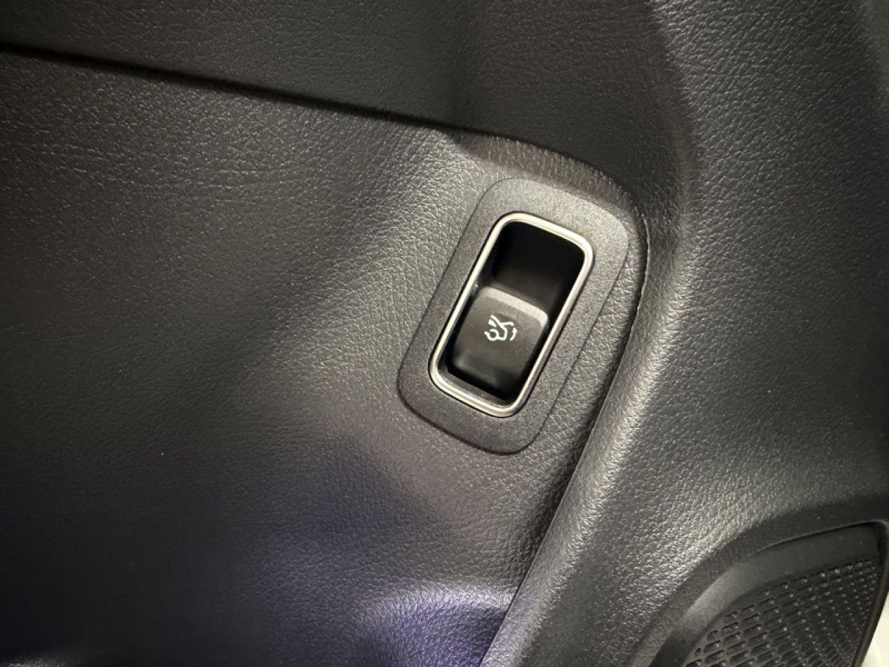 Photo du v&eacute;hicule 15 / 18