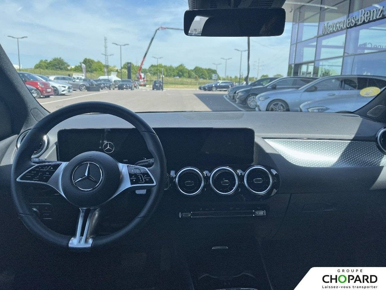 Photo du v&eacute;hicule 12 / 18