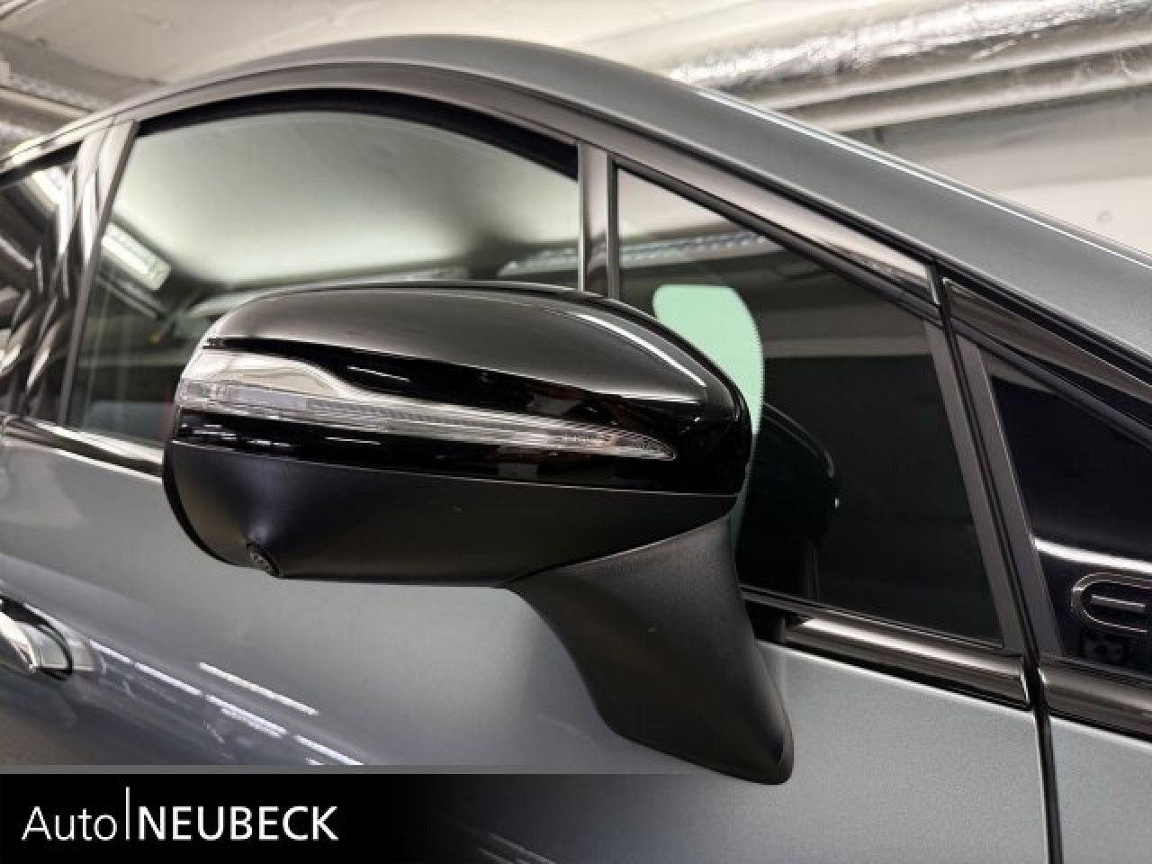 Mercedes-Benz EQE SUV – Bild 24