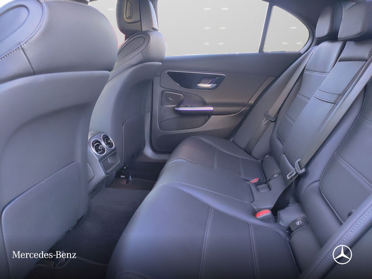 Mercedes-Benz C-Klasse – Bild 9