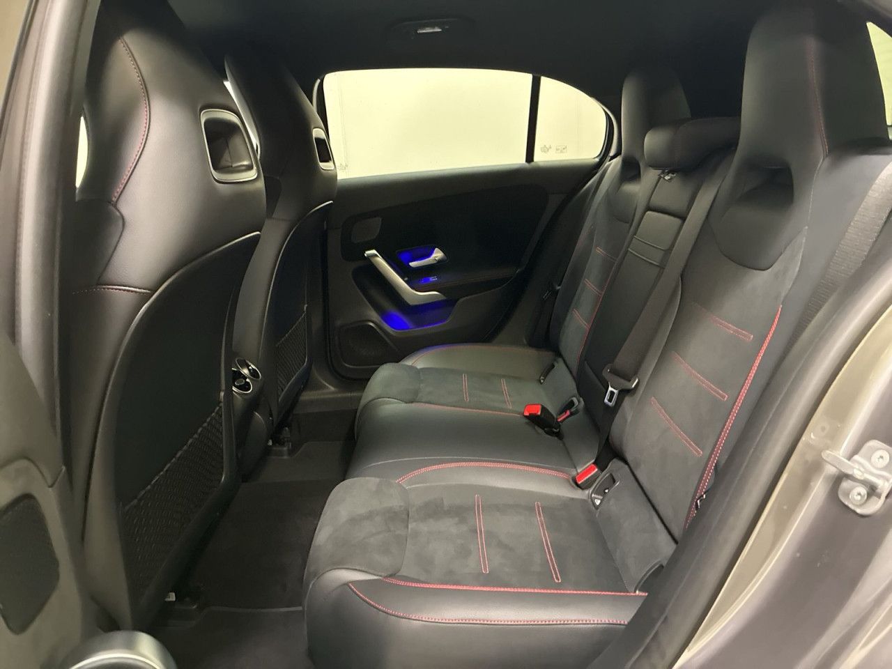 Fahrzeugbild 17 / 19