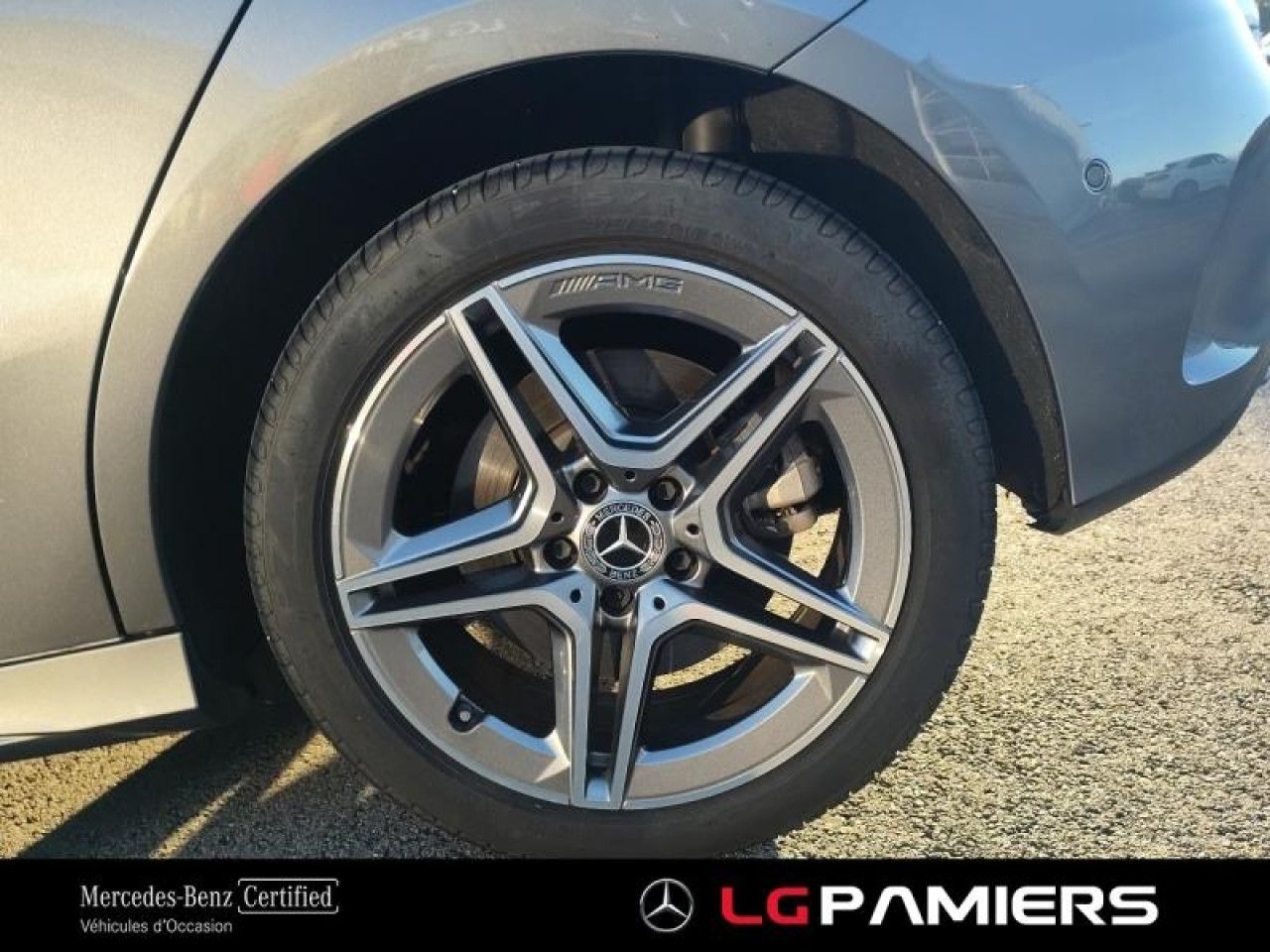 Photo du v&eacute;hicule 17 / 18