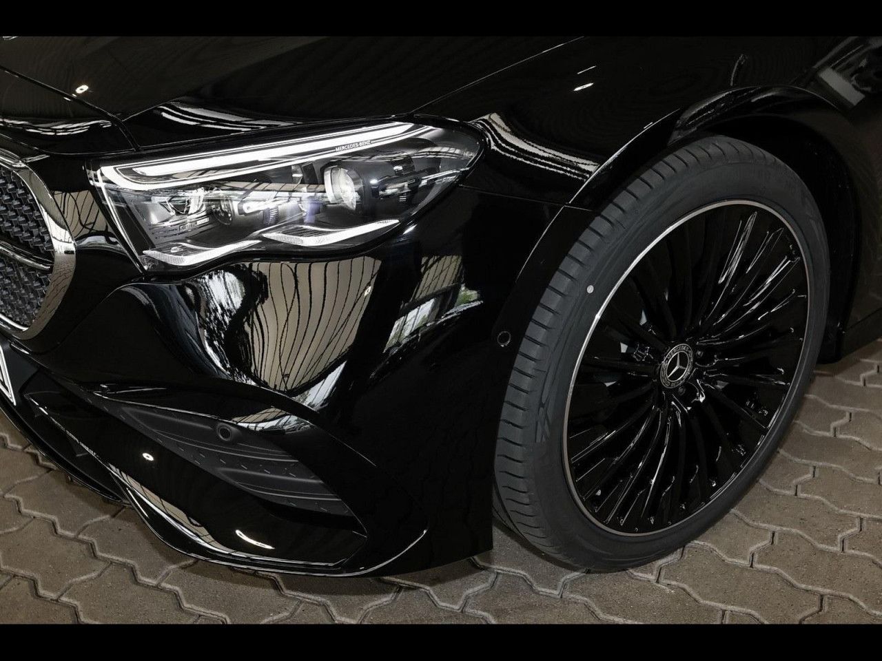 Mercedes-Benz E-Klasse – Bild 3