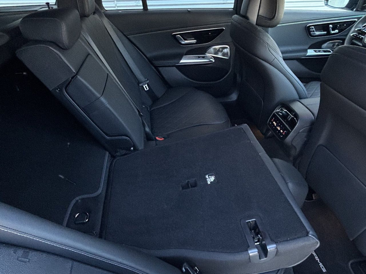 Mercedes-Benz E-Klasse – Bild 20