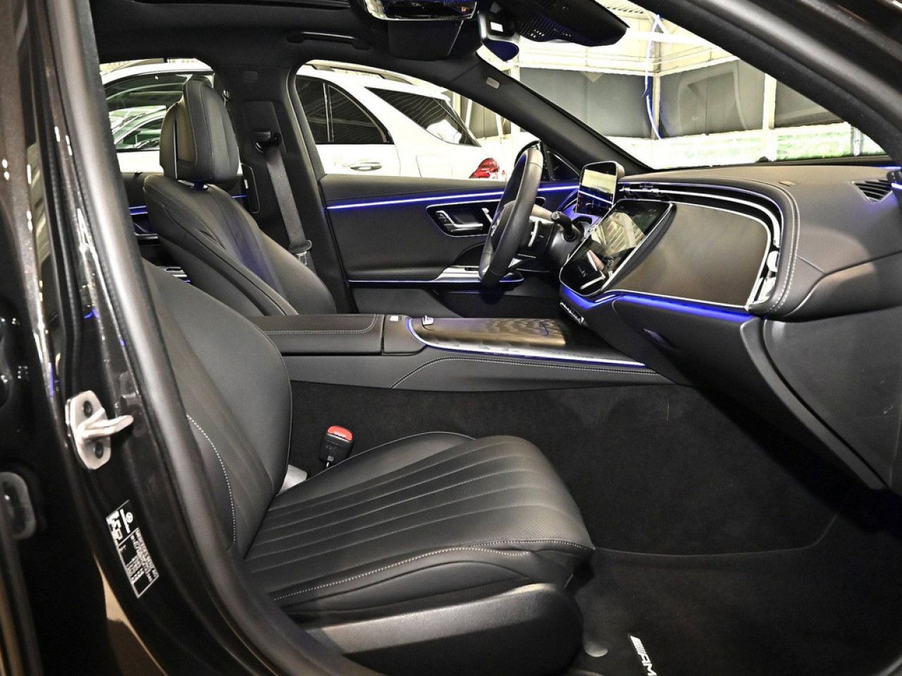 Mercedes-Benz E-Klasse – Bild 4