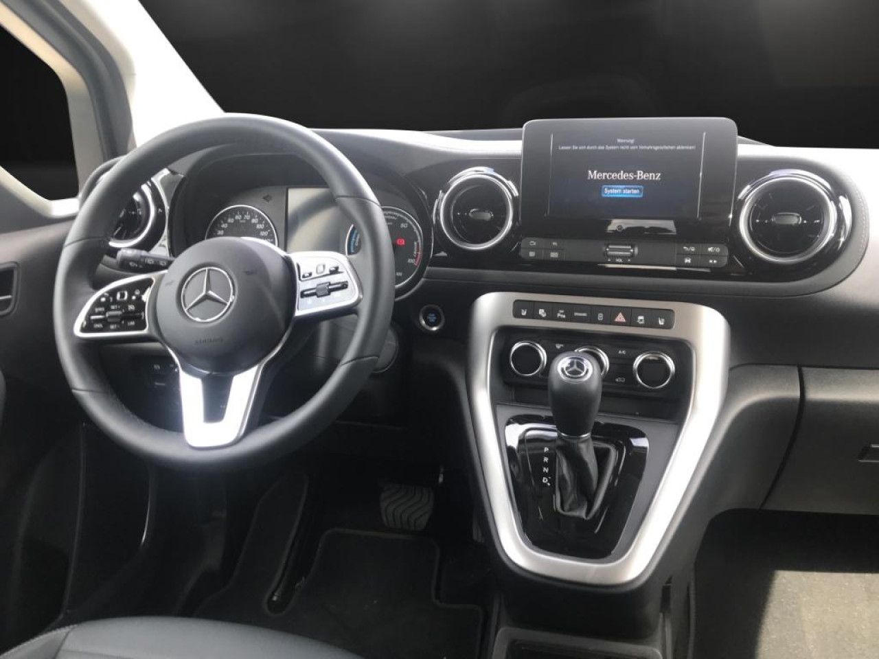 Mercedes-Benz EQT – Bild 10