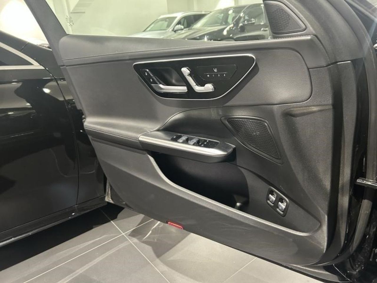 Photo du v&eacute;hicule 12 / 18