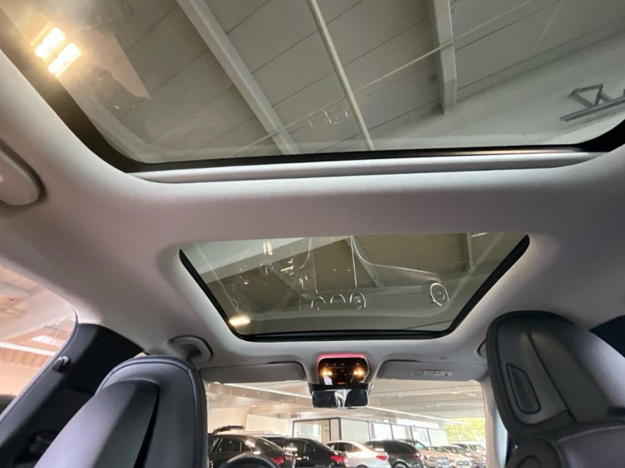 Mercedes-Benz C-Klasse – Bild 15