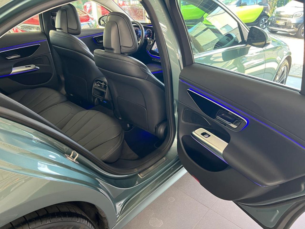 Mercedes-Benz E-Klasse – Bild 10