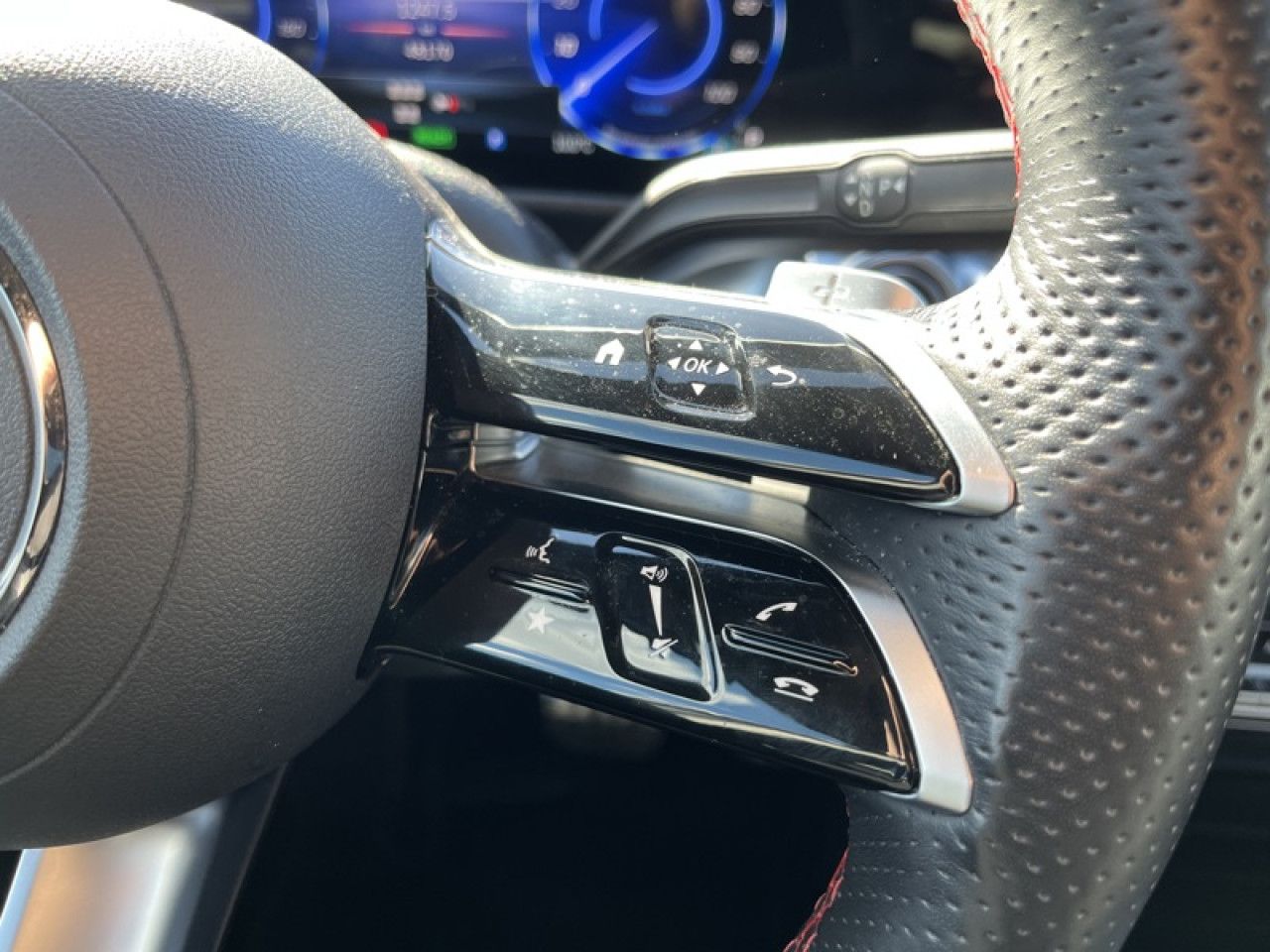 Photo du v&eacute;hicule 15 / 18