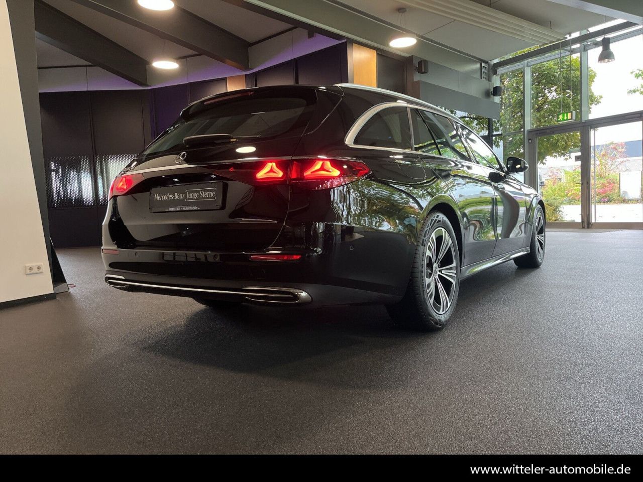 Mercedes-Benz E-Klasse – Bild 11