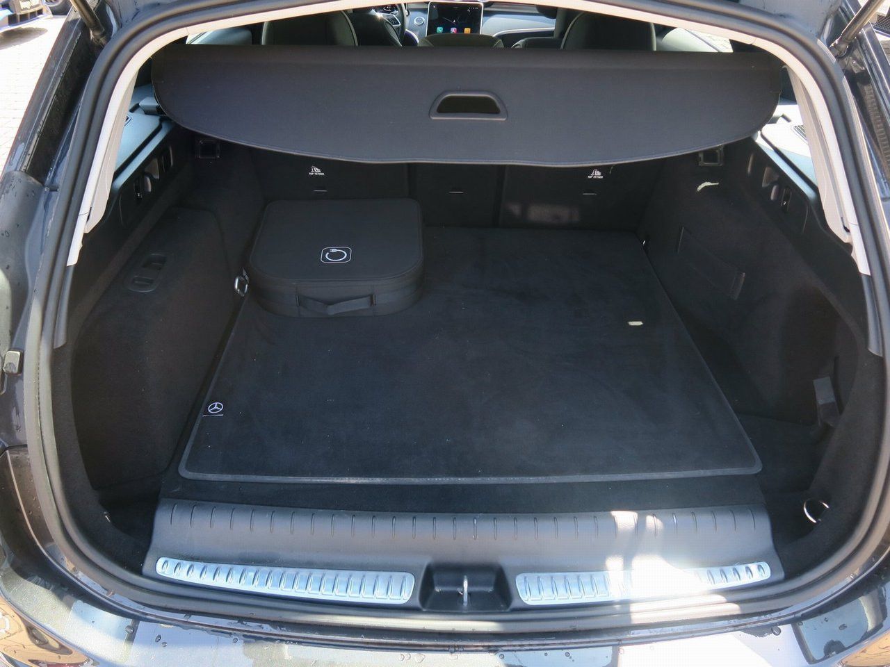 Mercedes-Benz C-Klasse – Bild 14