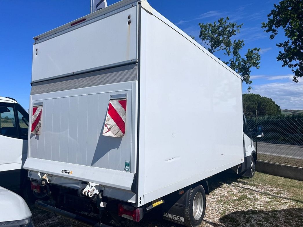 IVECO | 35C16 - 35C16