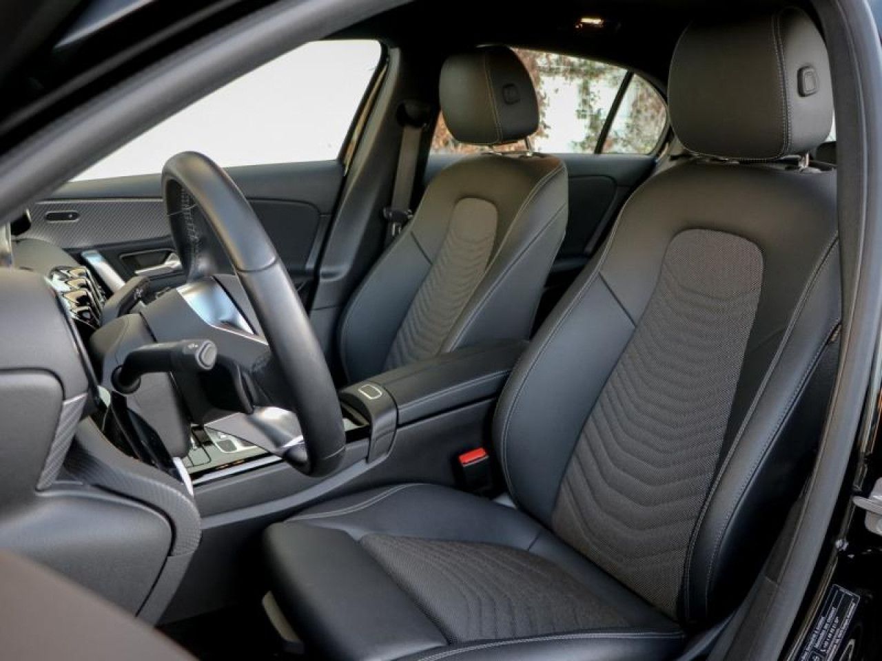 Photo du v&eacute;hicule 5 / 18