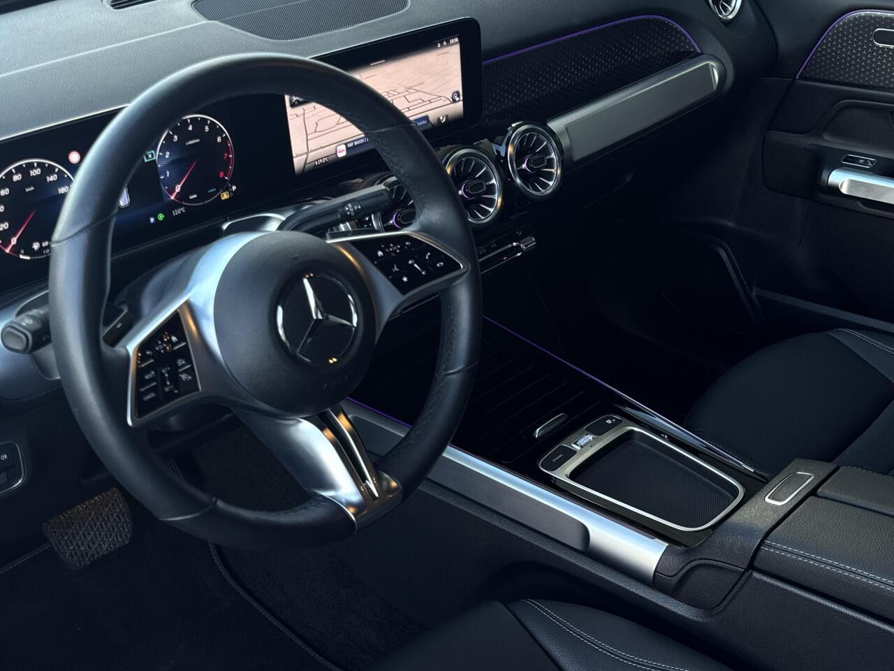 Zdjęcie pojazdu 8 / 18