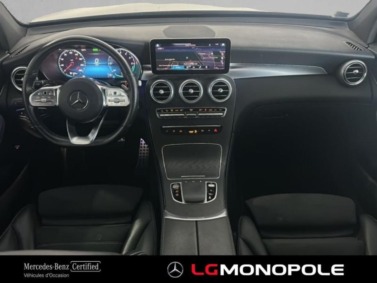 Photo du v&eacute;hicule 9 / 18