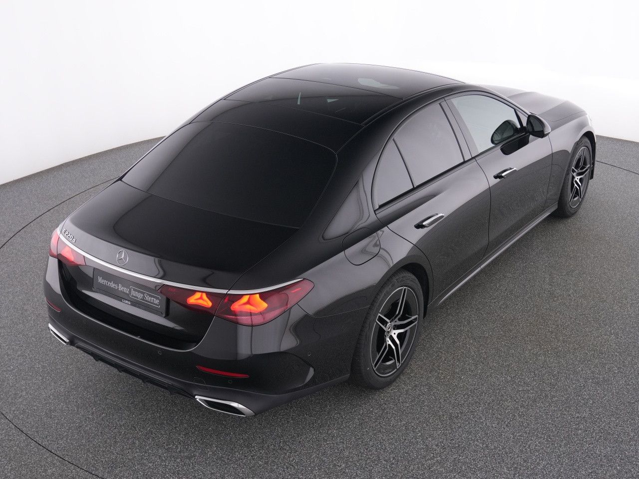 Mercedes-Benz E-Klasse – Bild 18