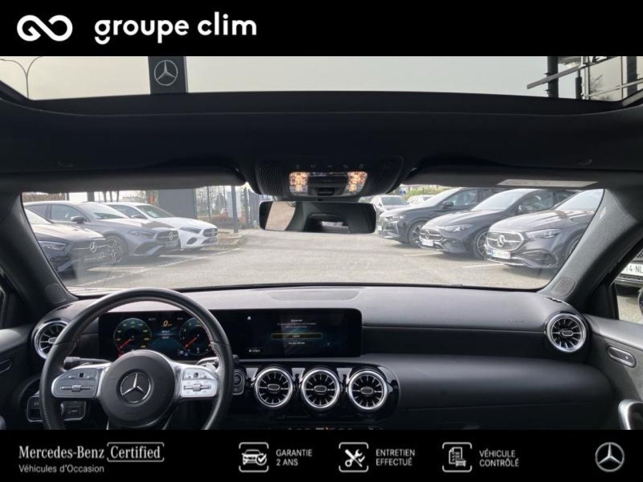 Photo du v&eacute;hicule 13 / 18