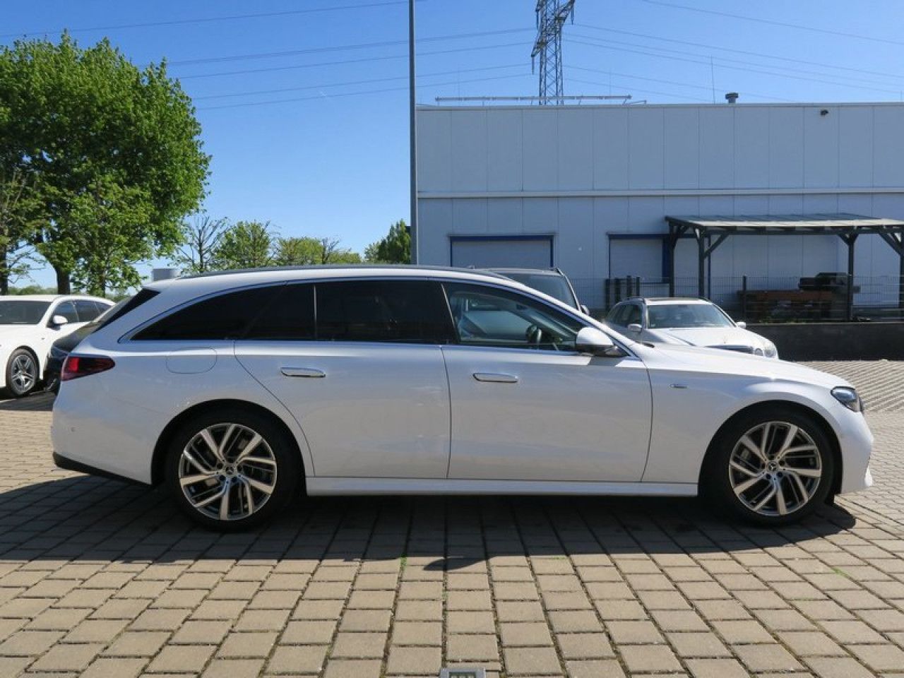 Mercedes-Benz E-Klasse – Bild 3
