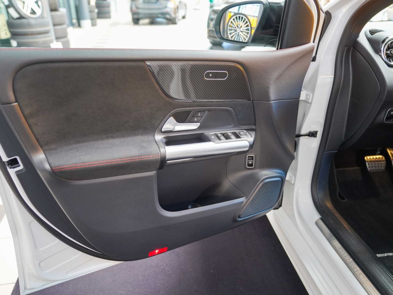 Fahrzeugbild 18 / 30