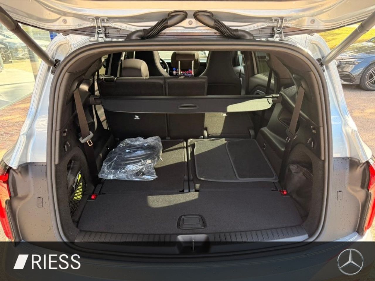 Mercedes-Benz GLB – Bild 15