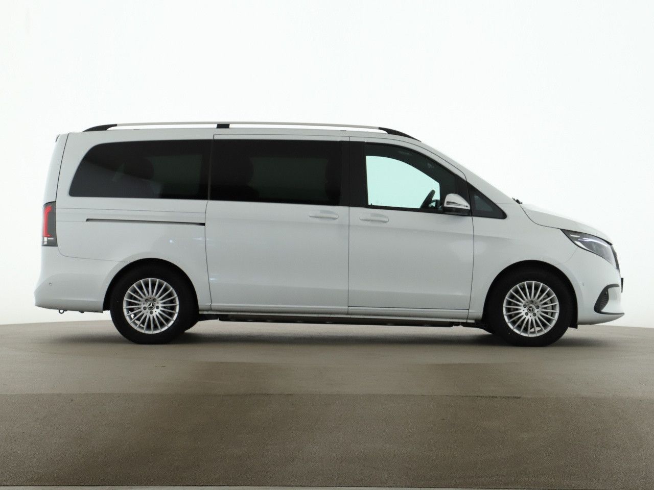 Mercedes-Benz EQV – Bild 7