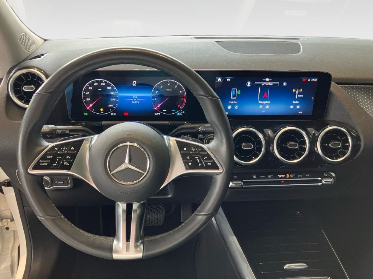 Mercedes-Benz GLA – Bild 11