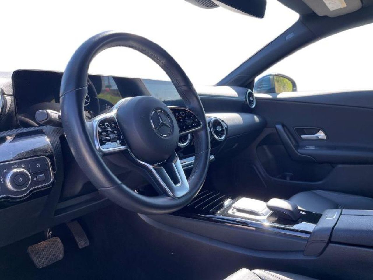 Imagem do ve&iacute;culo 10 / 19