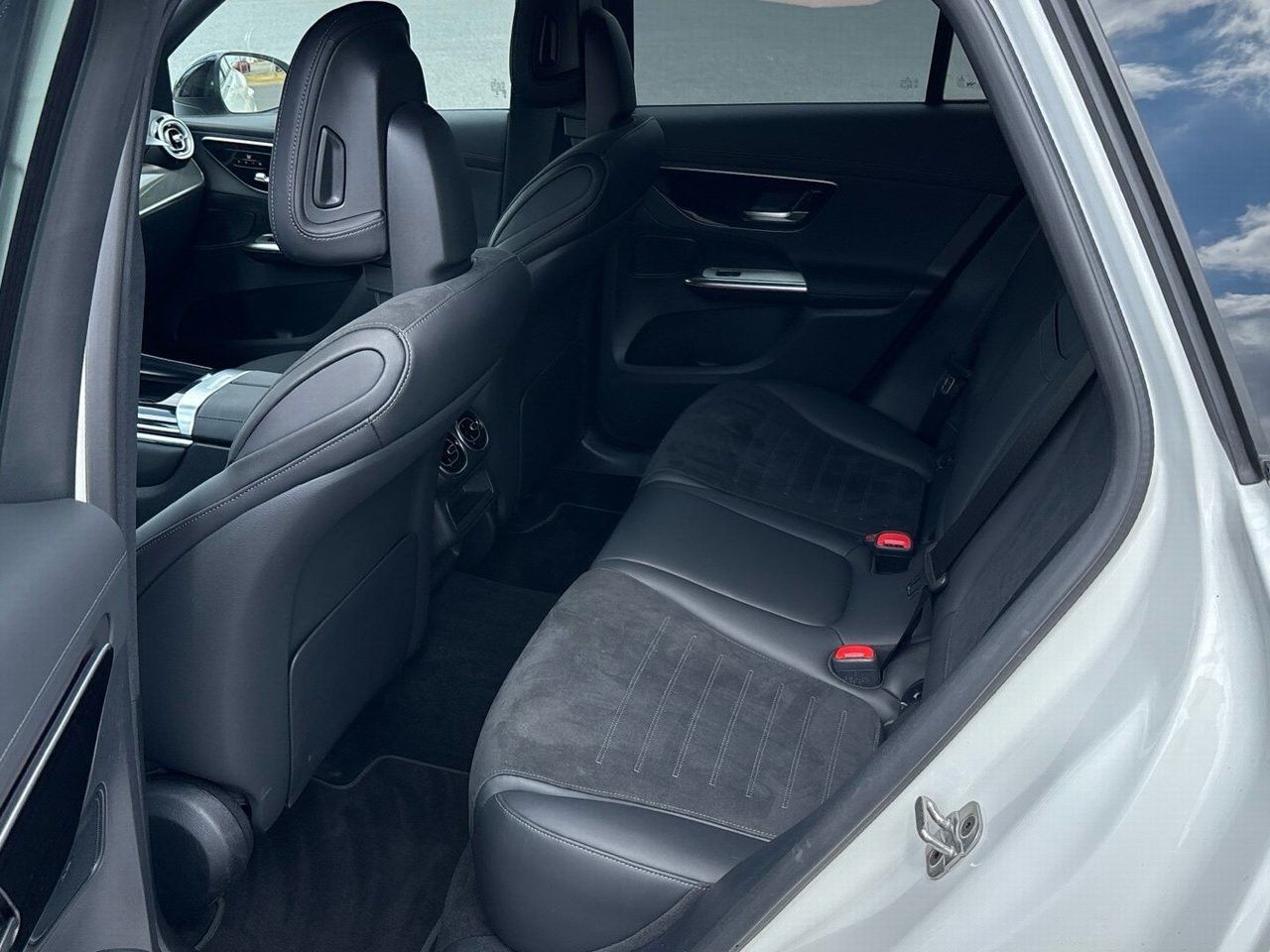 Mercedes-Benz GLC – Bild 14