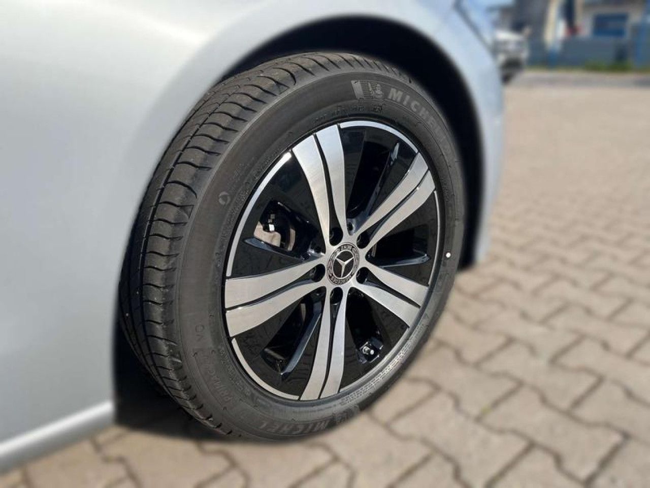 Fahrzeugbild 6 / 18