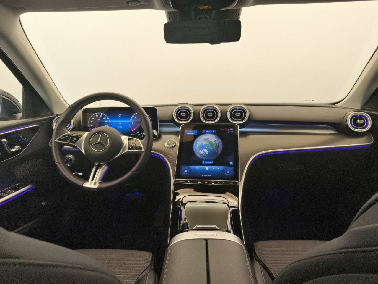 Mercedes-Benz C-Klasse – Bild 18