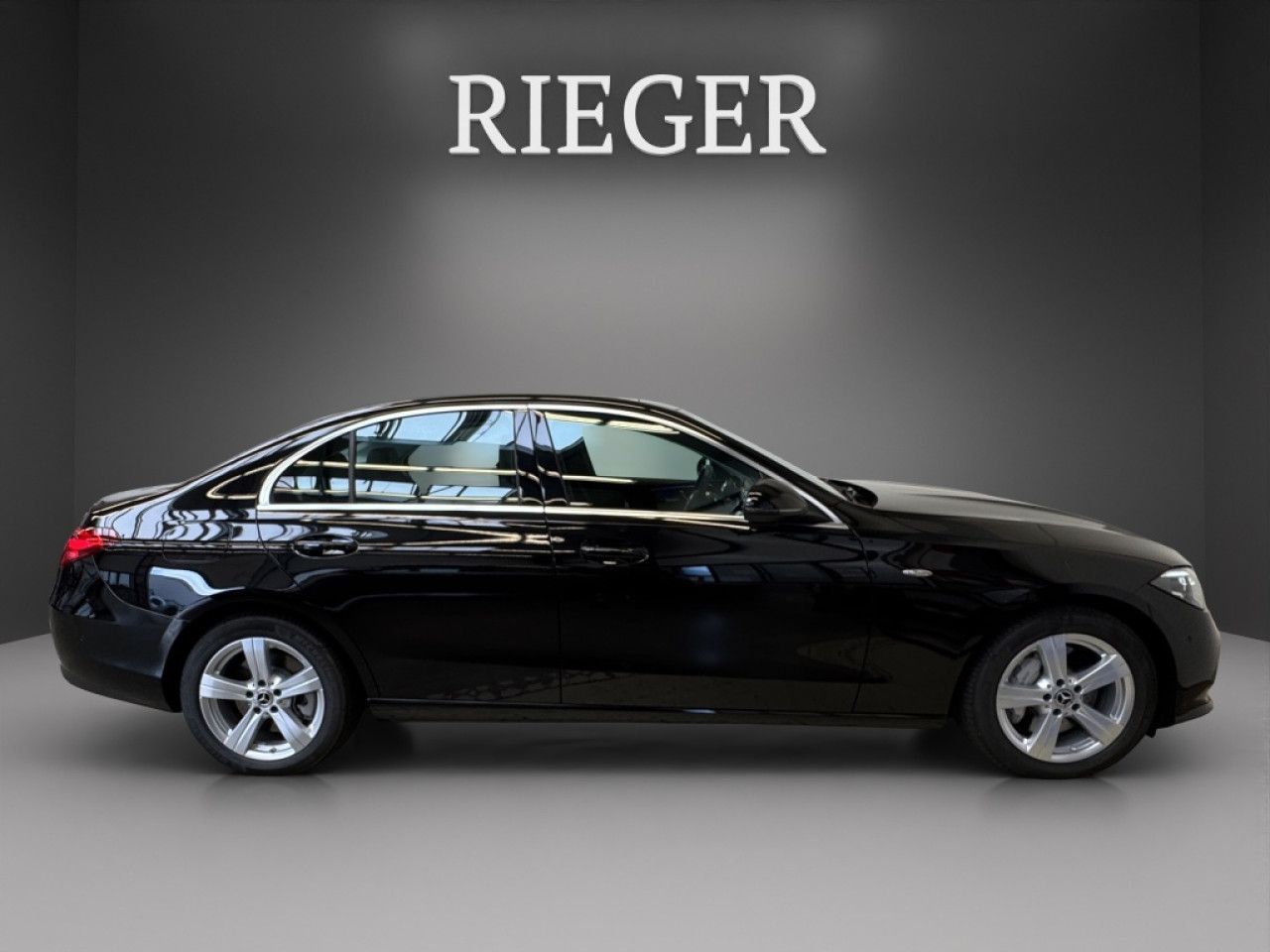 Mercedes-Benz C-Klasse – Bild 14