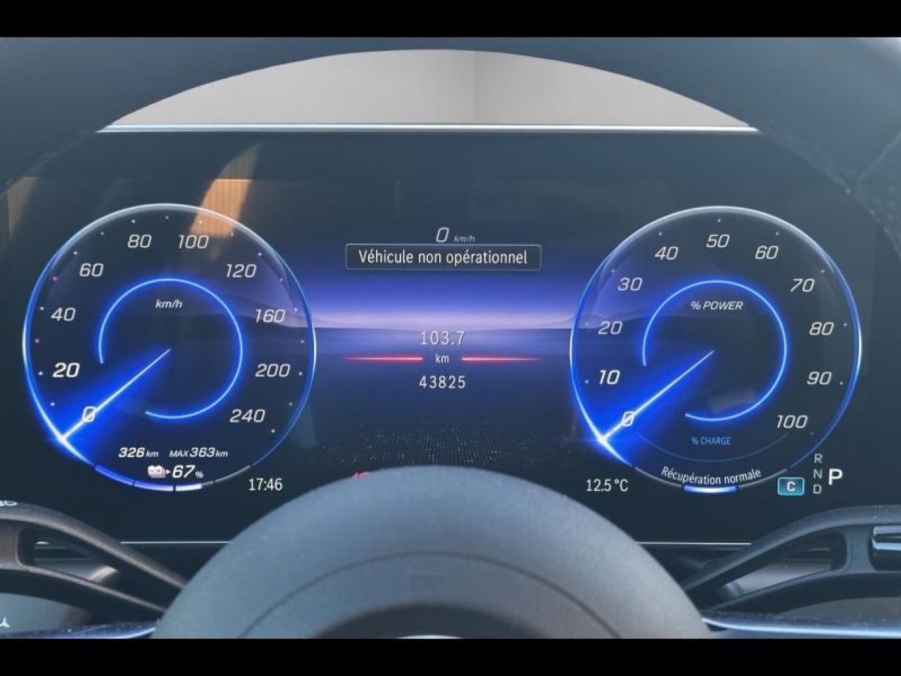 Photo du v&eacute;hicule 10 / 18